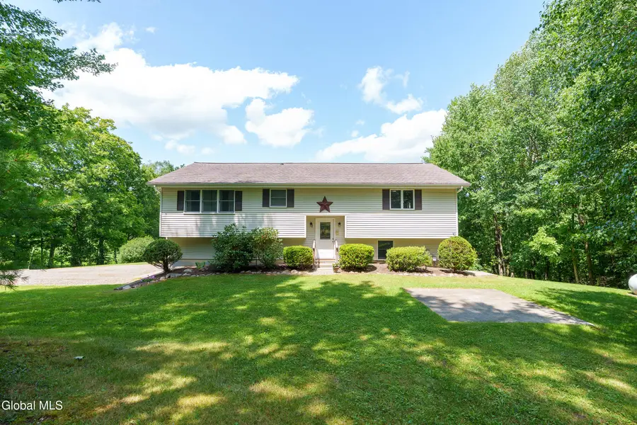 44 Martindale Way, Cambridge, NY 12094 - #2
