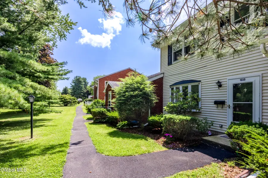 165 Hague Boulevard # B, Bethlehem, NY 12077 - #2