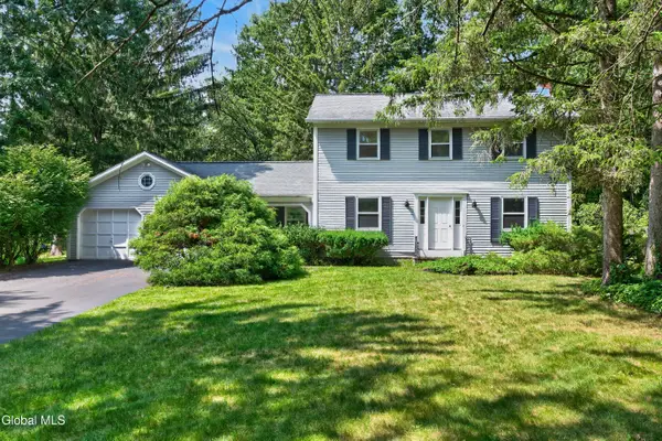 412 Persimmon Drive, Guilderland, NY 12303