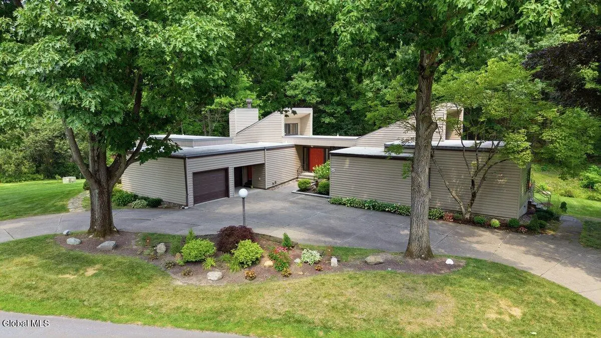 5 Newell Court, Menands, NY 12204 - #1