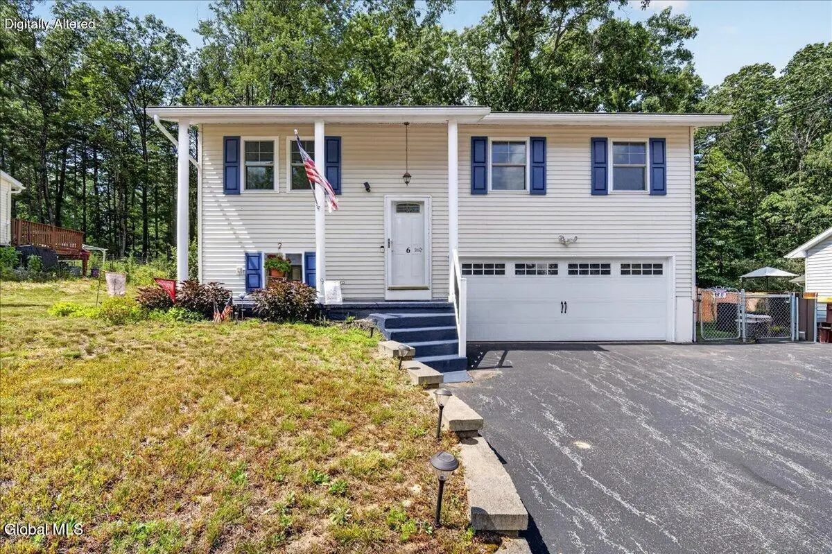 6 Curt Boulevard, Saratoga Springs, NY 12866 - #1