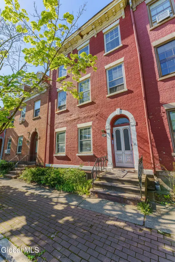 90 Madison Avenue, Albany, NY 12202