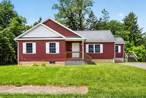 27 Edward Street, Cohoes, NY 12047