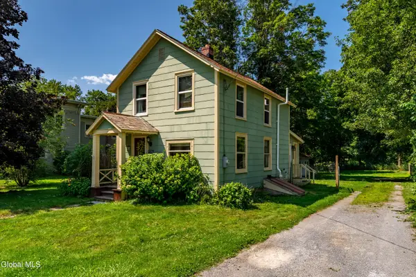 43 Spring Street, Cambridge, NY 12816