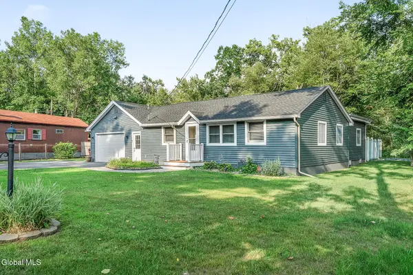 298 Peck Road, North Greenbush, NY 12198