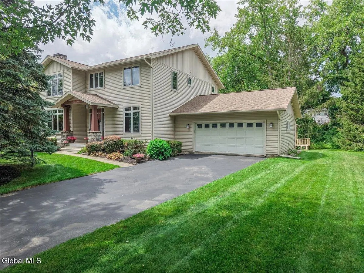 3 Proctor Court, Loudonville, NY 12211 - #1