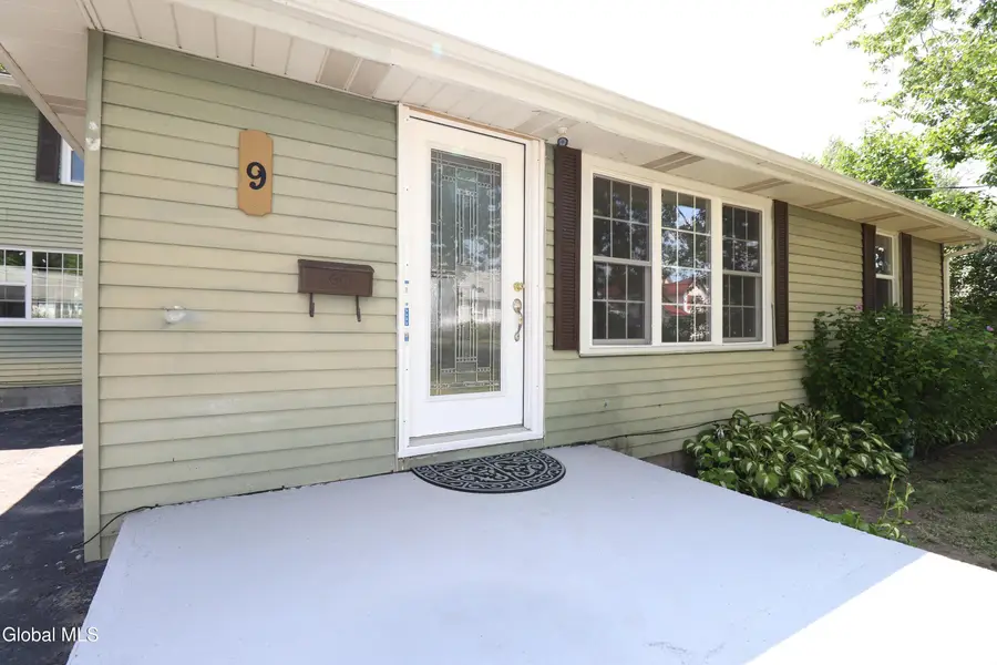 9 Rhode Island Avenue, Rensselaer, NY 12144 - #3
