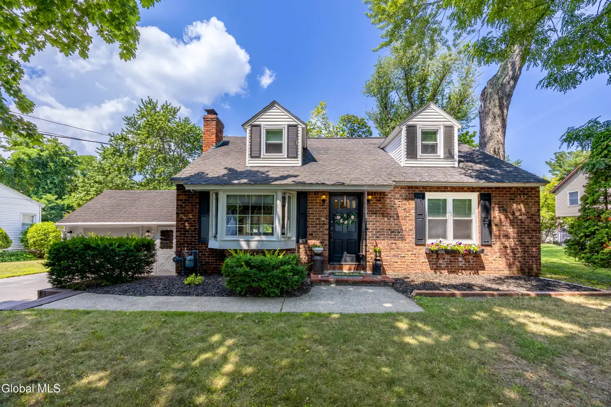 2 Arden Road, Glenville, NY 12302 - #1