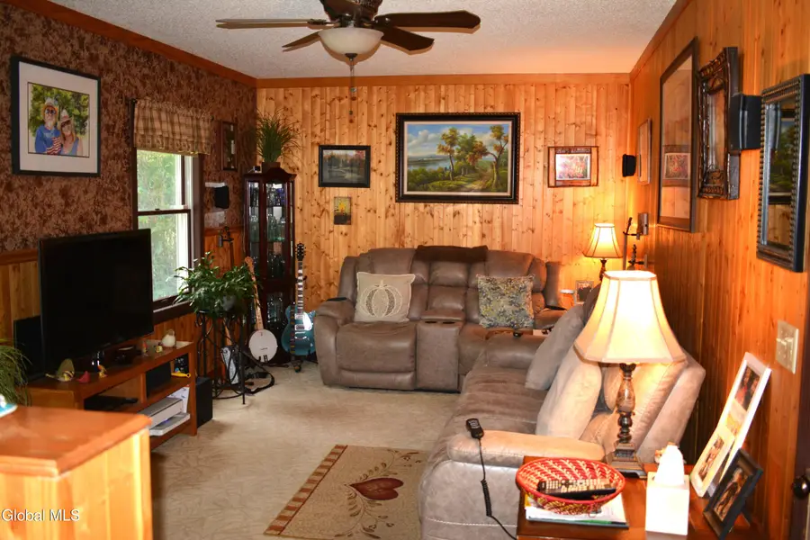 38 Maple Drive, Queensbury, NY 12804 - #3