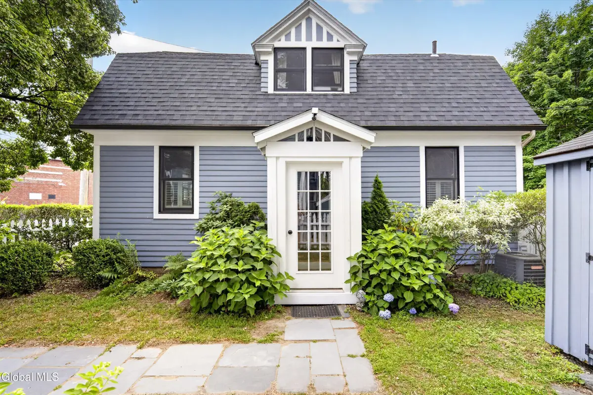 219 Regent Street, Saratoga Springs, NY 12866 - #1