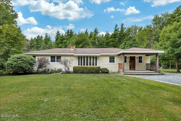 54 Cold Springs Road, Pittstown, NY 12180
