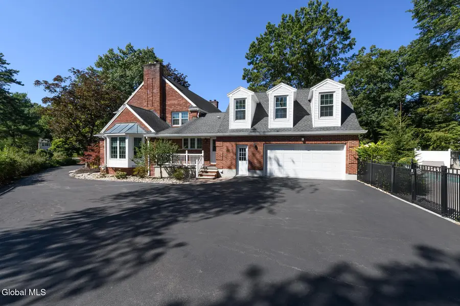 3275 E Lydius Street, Guilderland, NY 12303 - #3