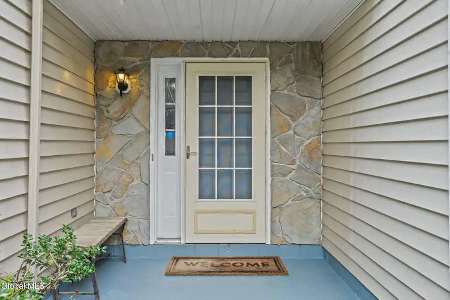5 Woodside Drive, Albany, NY 12208 - #2