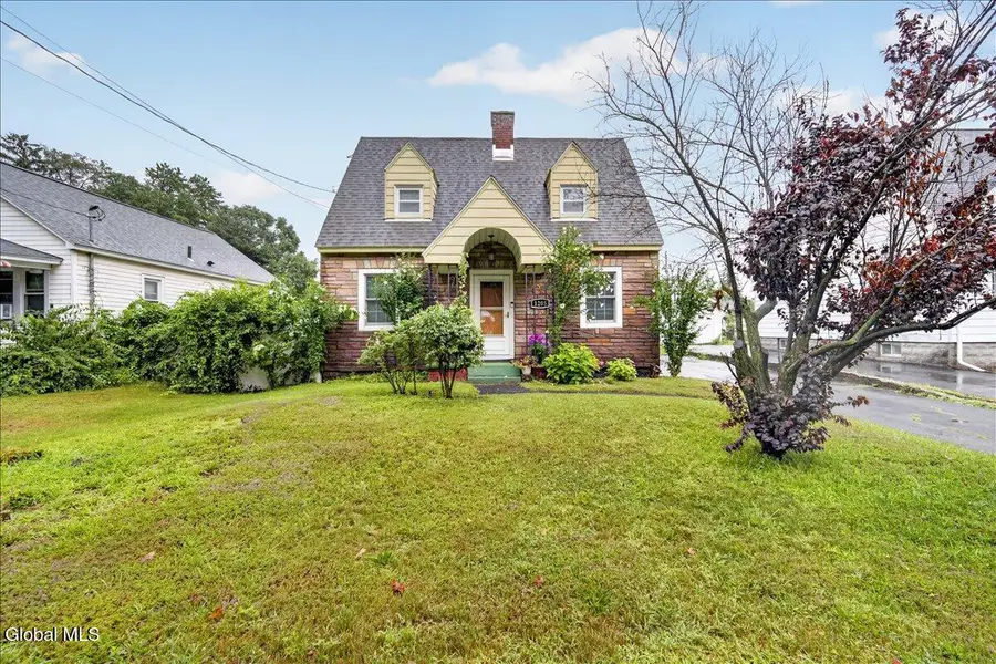 1205 N Westcott Road, Rotterdam, NY 12306 - #2