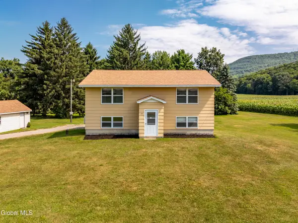 95 Vly Summit Road, Easton, NY 12834