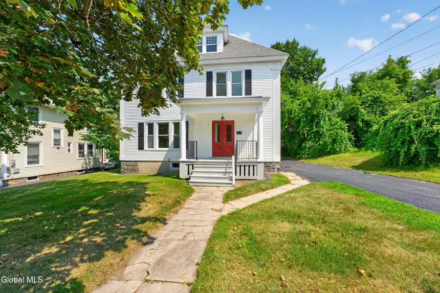 9 5th Avenue, Gloversville, NY 12078 - #2