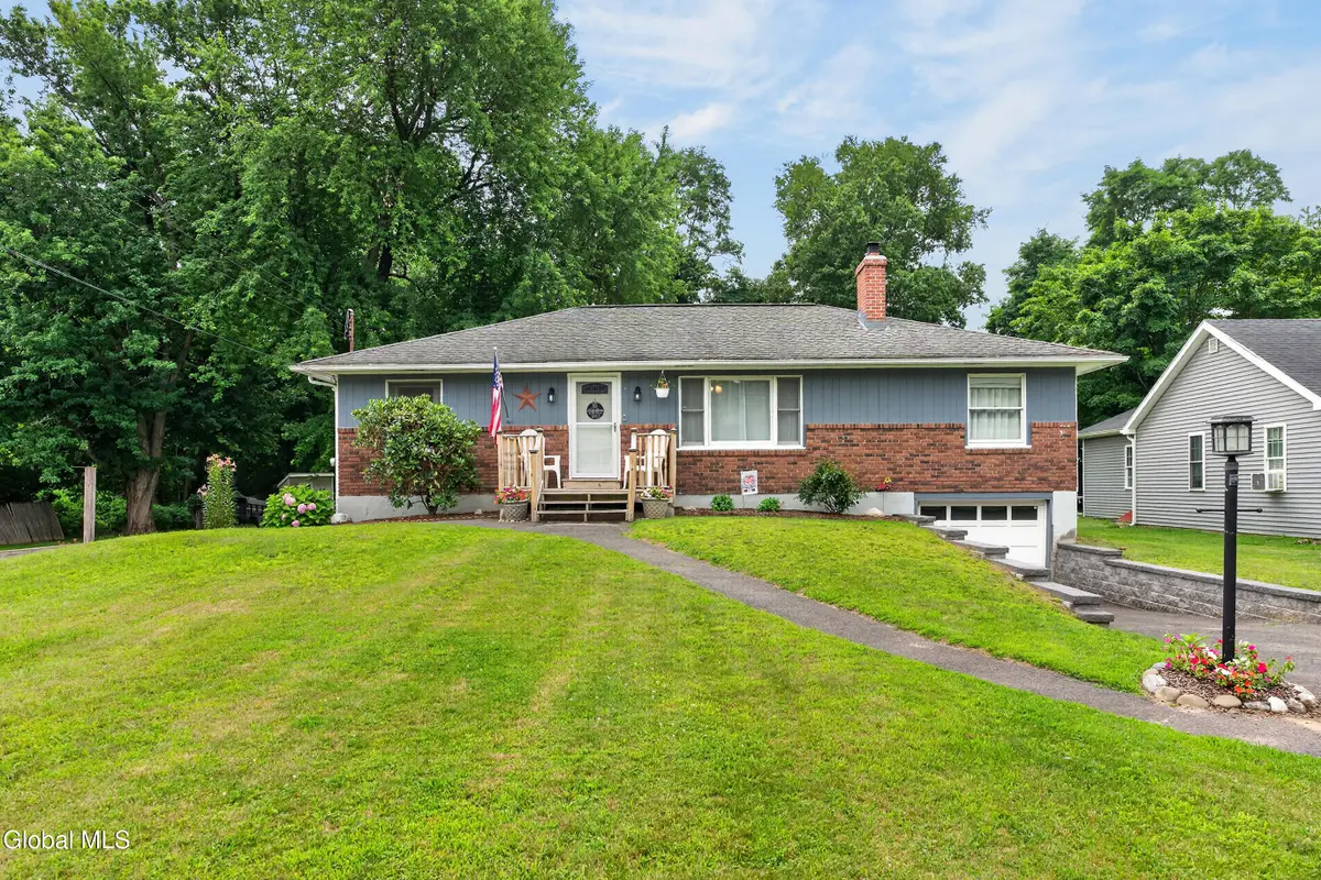 27 Asprion Road, Glenmont, NY 12077 - #1