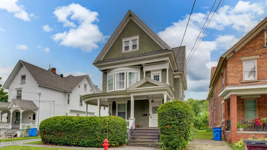 17 2nd Avenue, Gloversville, NY 12078 - #2