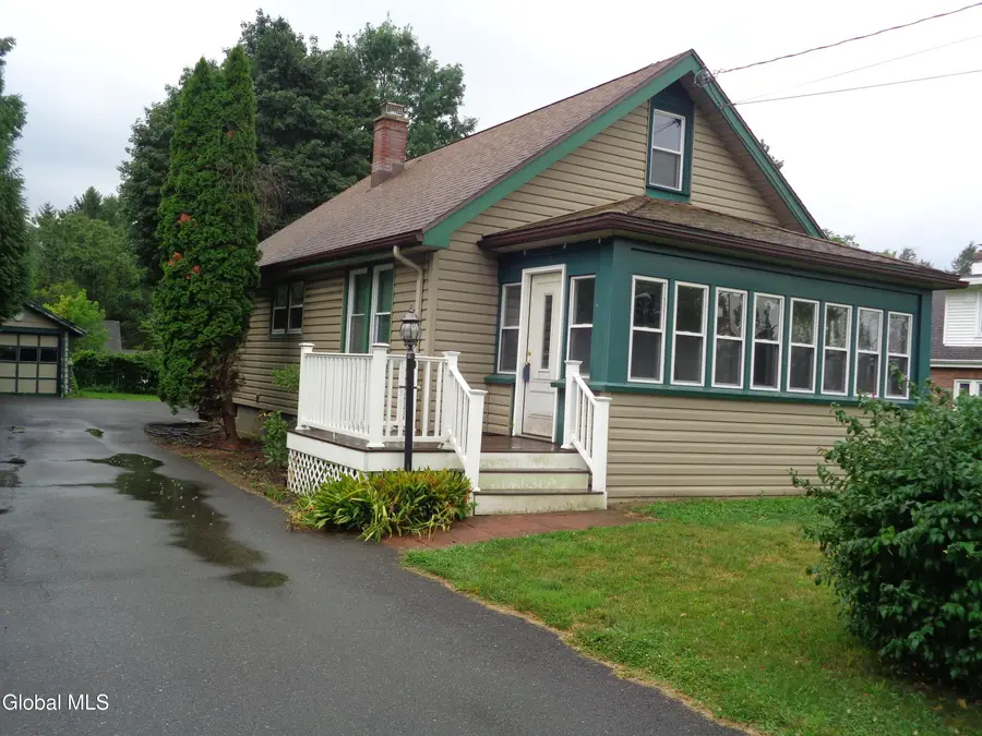 244 3rd Ave Extension, East Greenbush, NY 12144 - #2
