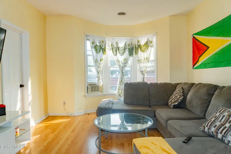 943 State Street, Schenectady, NY 12307 - #3