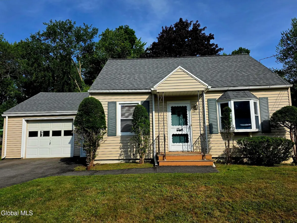 5514 E Woodlawn Place, Marcy, NY 13403 - #1