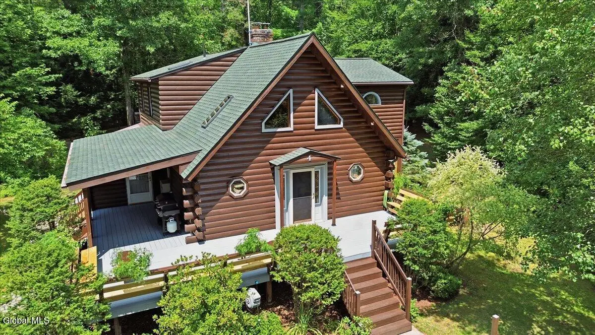 4 Treehouse Lane, Queensbury, NY 12804 - #1