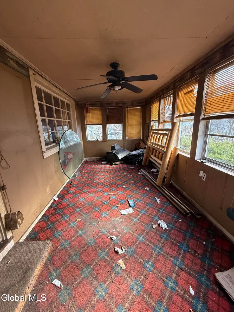 42 Indiana Avenue, Queensbury, NY 12804 - #2