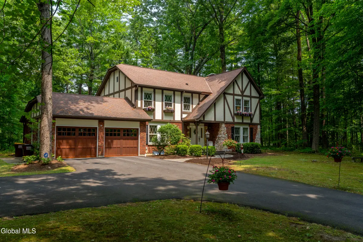 7 Lakeview Drive, Wilton, NY 12831 - #1