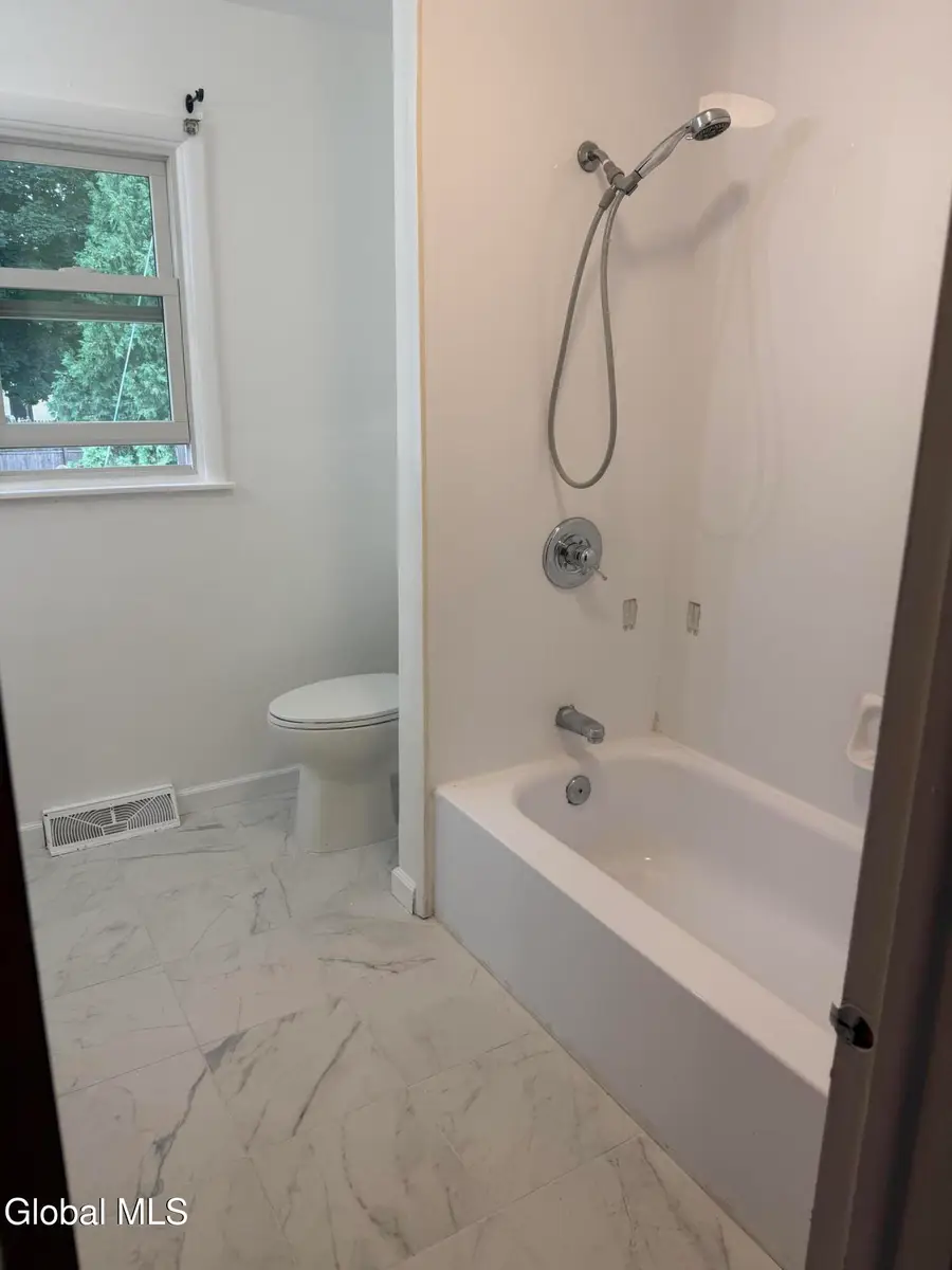 620 Mercer Street, Albany, NY 12208 - #3