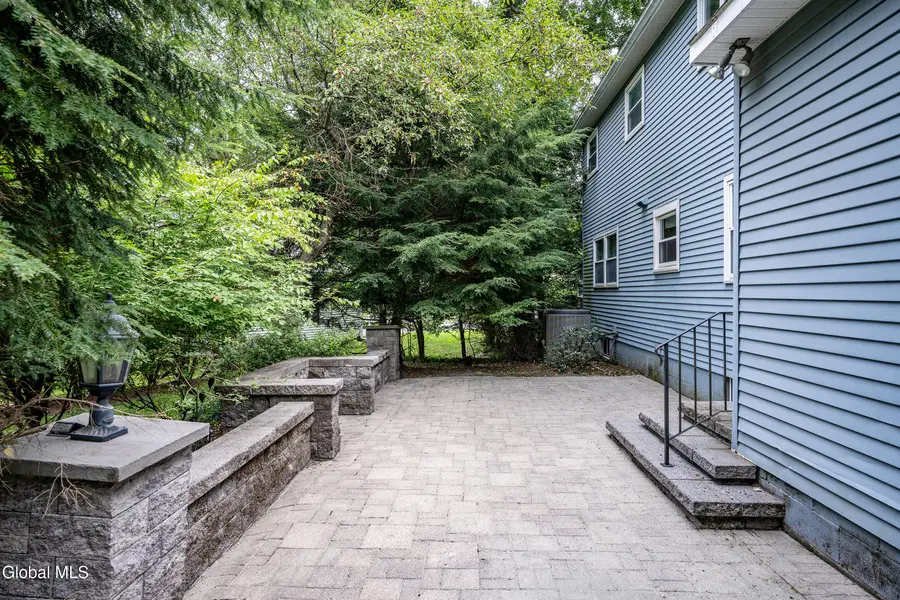 60 Tamarack Drive, Bethlehem, NY 12054 - #3