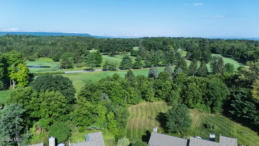 14 Wedgewood Lane, Guilderland, NY 12186 - #2