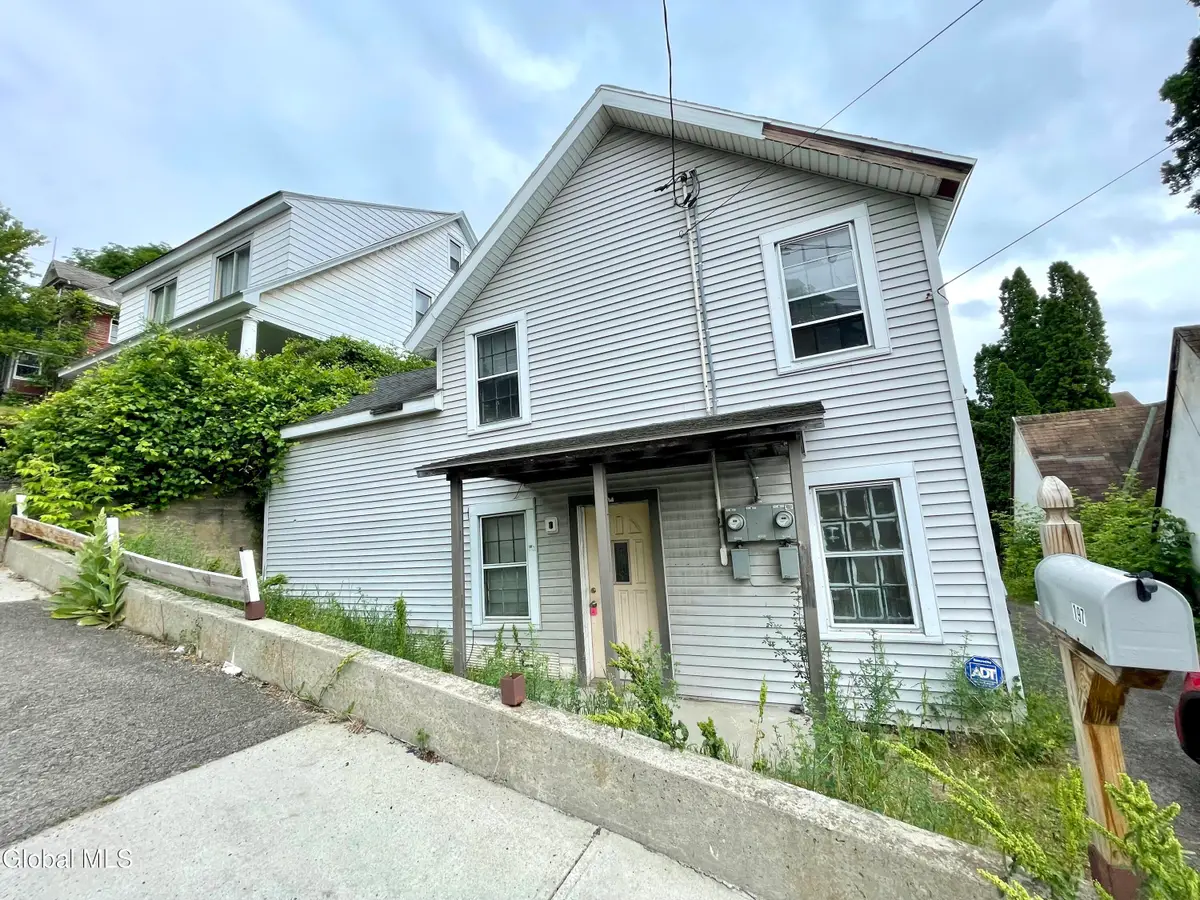 197 Vrooman Avenue, Amsterdam, NY 12010 - #1