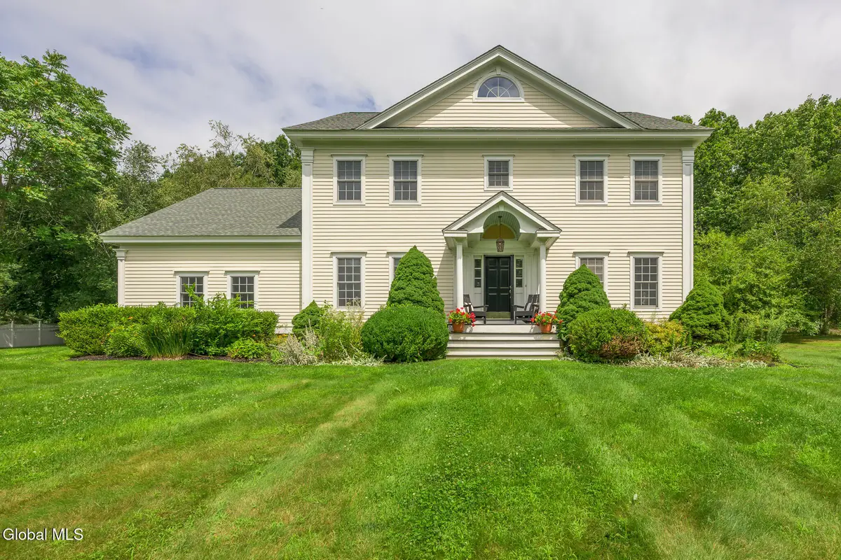 19 Presidential Drive, Kinderhook, NY 12106 - #1