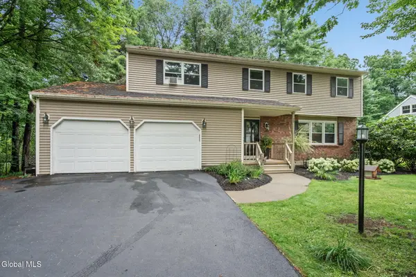 25 Palmer Terrace, Wilton, NY 12831