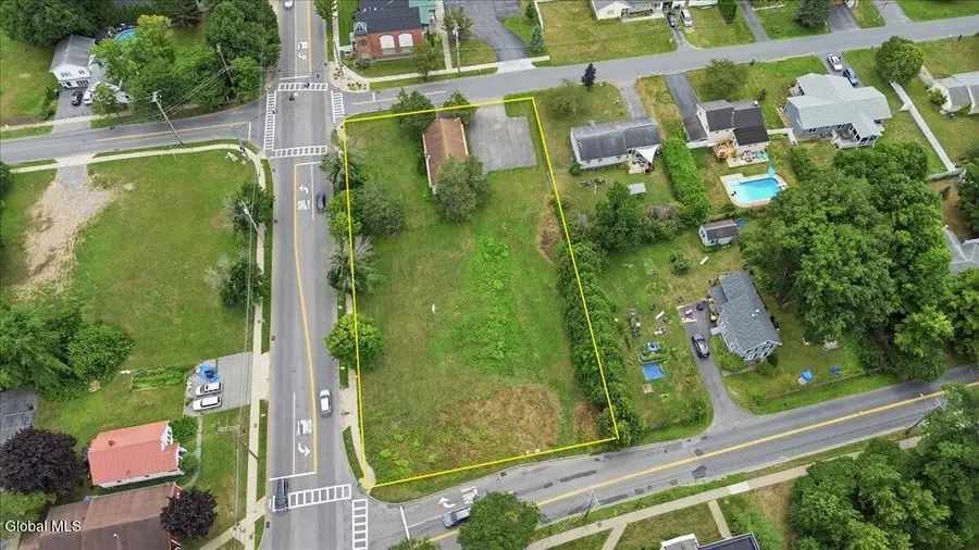 L17.1 West Avenue, Saratoga Springs, NY 12866 - #3