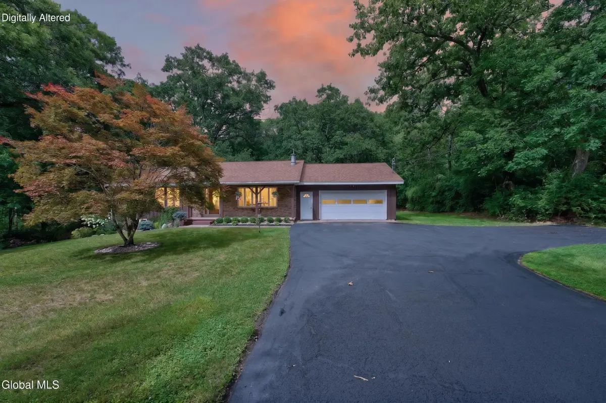 434 Steele Ave Extension, Gloversville, NY 12078 - #1