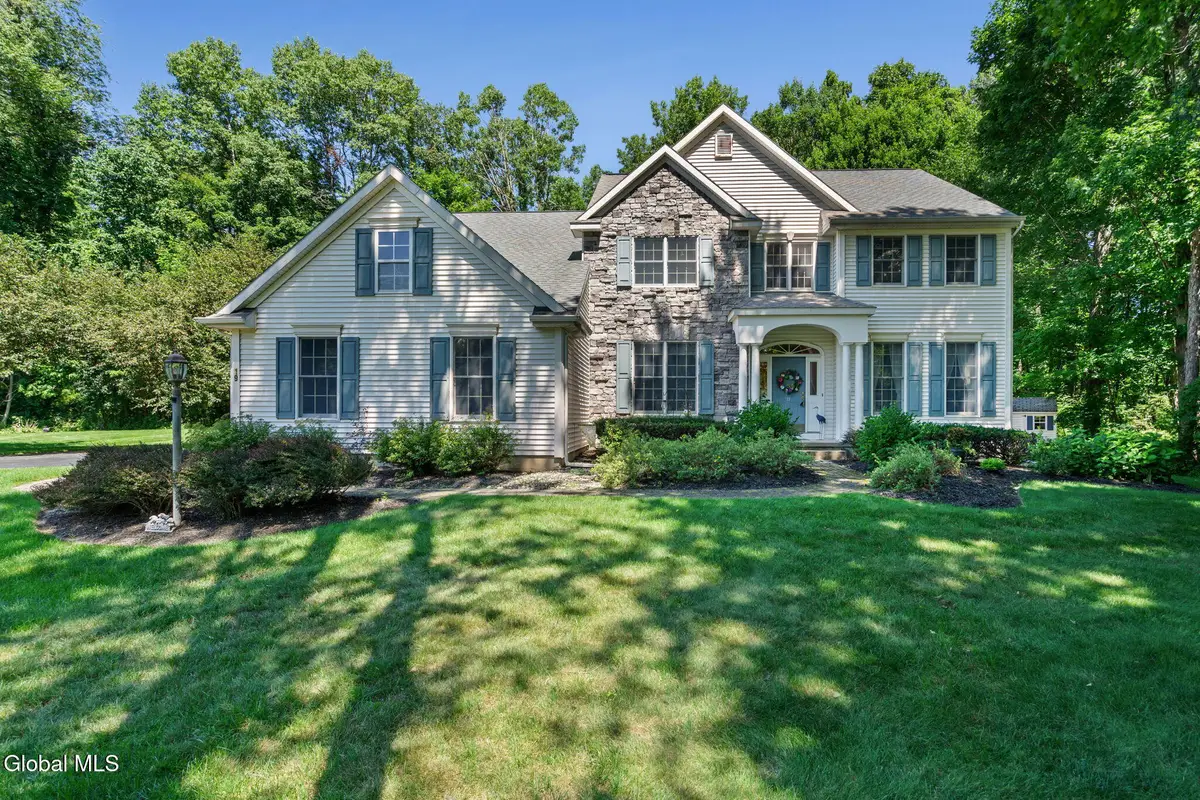 19 Nadler Road, Clifton Park, NY 12065 - #1