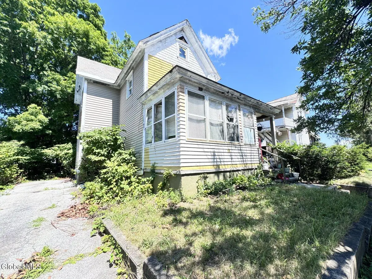 51 Knight Street, Glens Falls, NY 12801 - #1