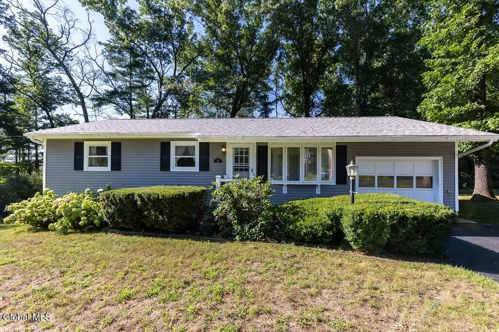32 Birchwood Lane, Ballston Spa, NY 12020 - #1
