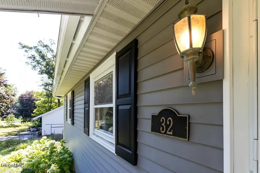 32 Birchwood Lane, Ballston Spa, NY 12020 - #2