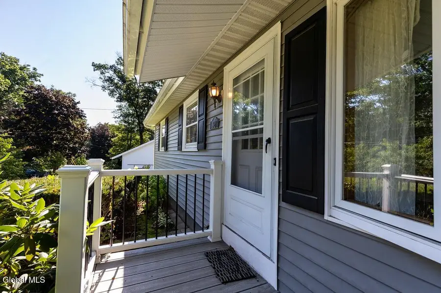 32 Birchwood Lane, Ballston Spa, NY 12020 - #3