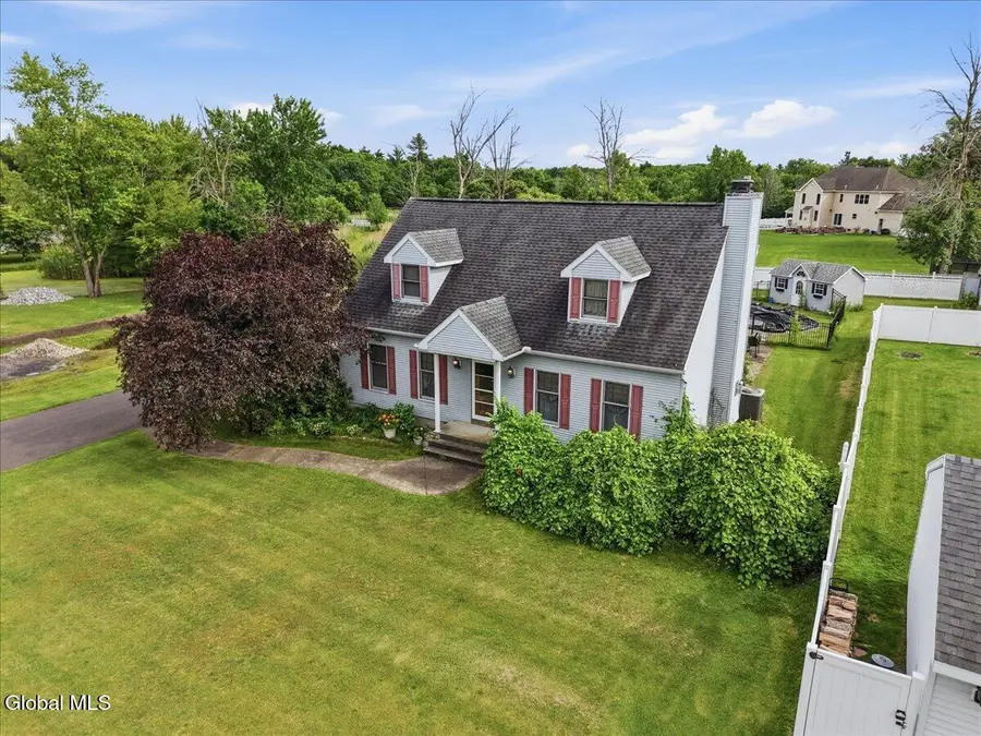52 Haswell Road, Latham, NY 12189 - #3