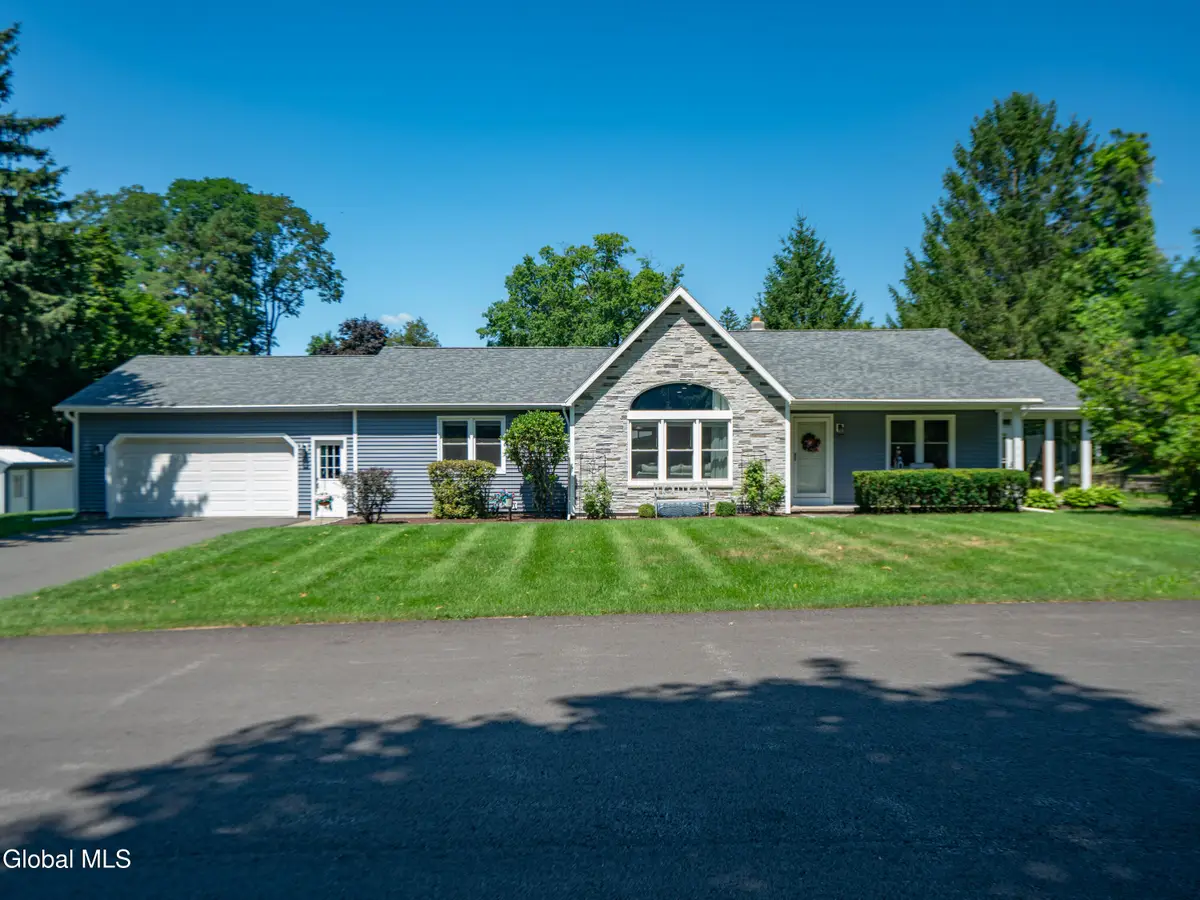 2A Dawn Drive, Colonie, NY 12110 - #1