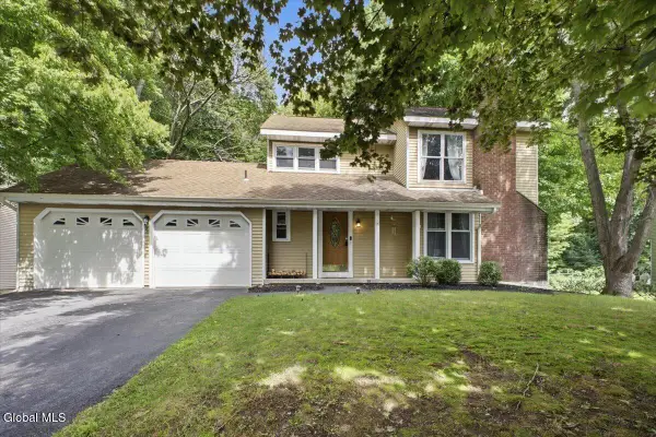 85 Southbury Road, Clifton Park, NY 12065