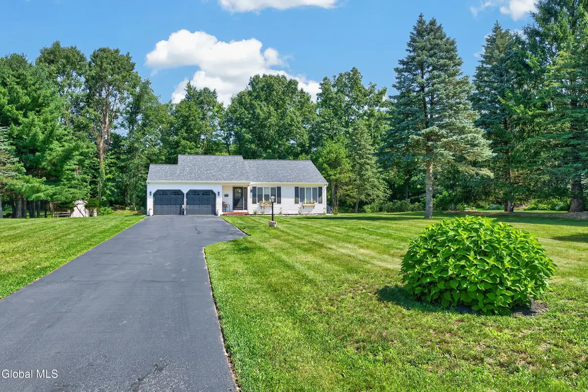 1605 Tina Lane, Schodack, NY 12033 - #1
