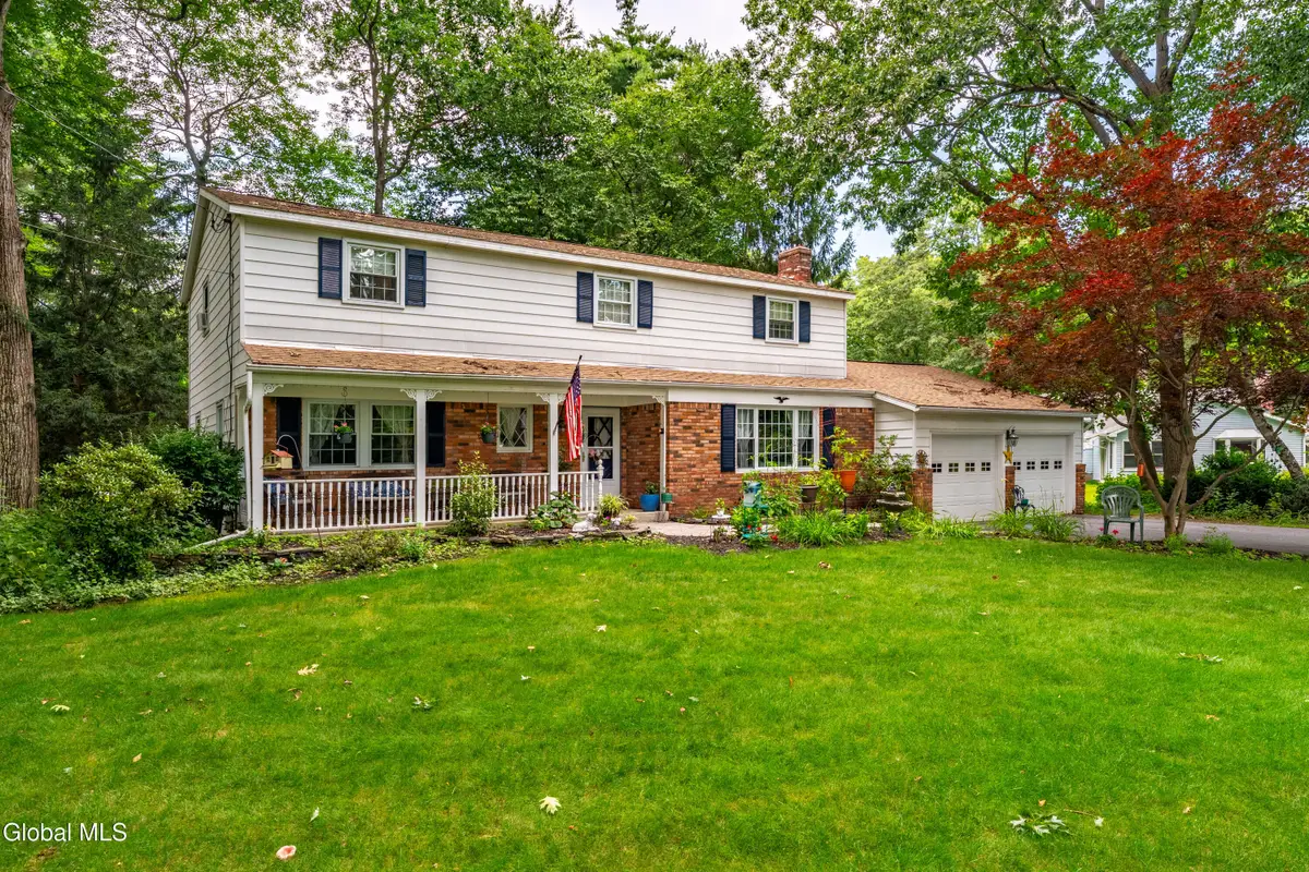 2 Valdepenas Lane, Clifton Park, NY 12065 - #1