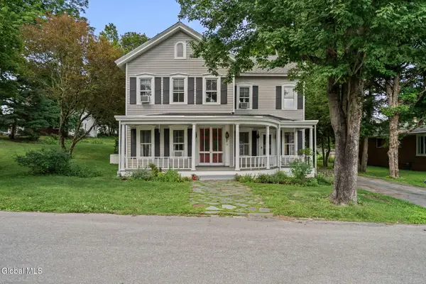 16 Maple Avenue, Brunswick, NY 12180