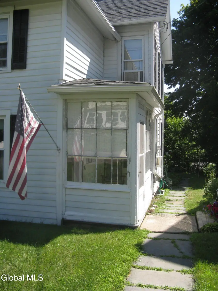 31 Pleasant Street, Voorheesville, NY 12186 - #3