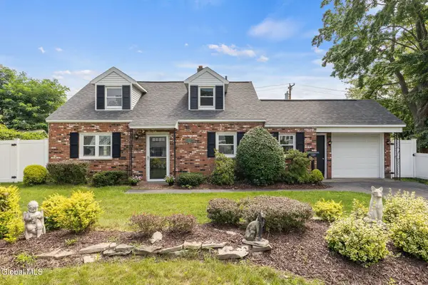 1021 Roberta Road, Rotterdam, NY 12303