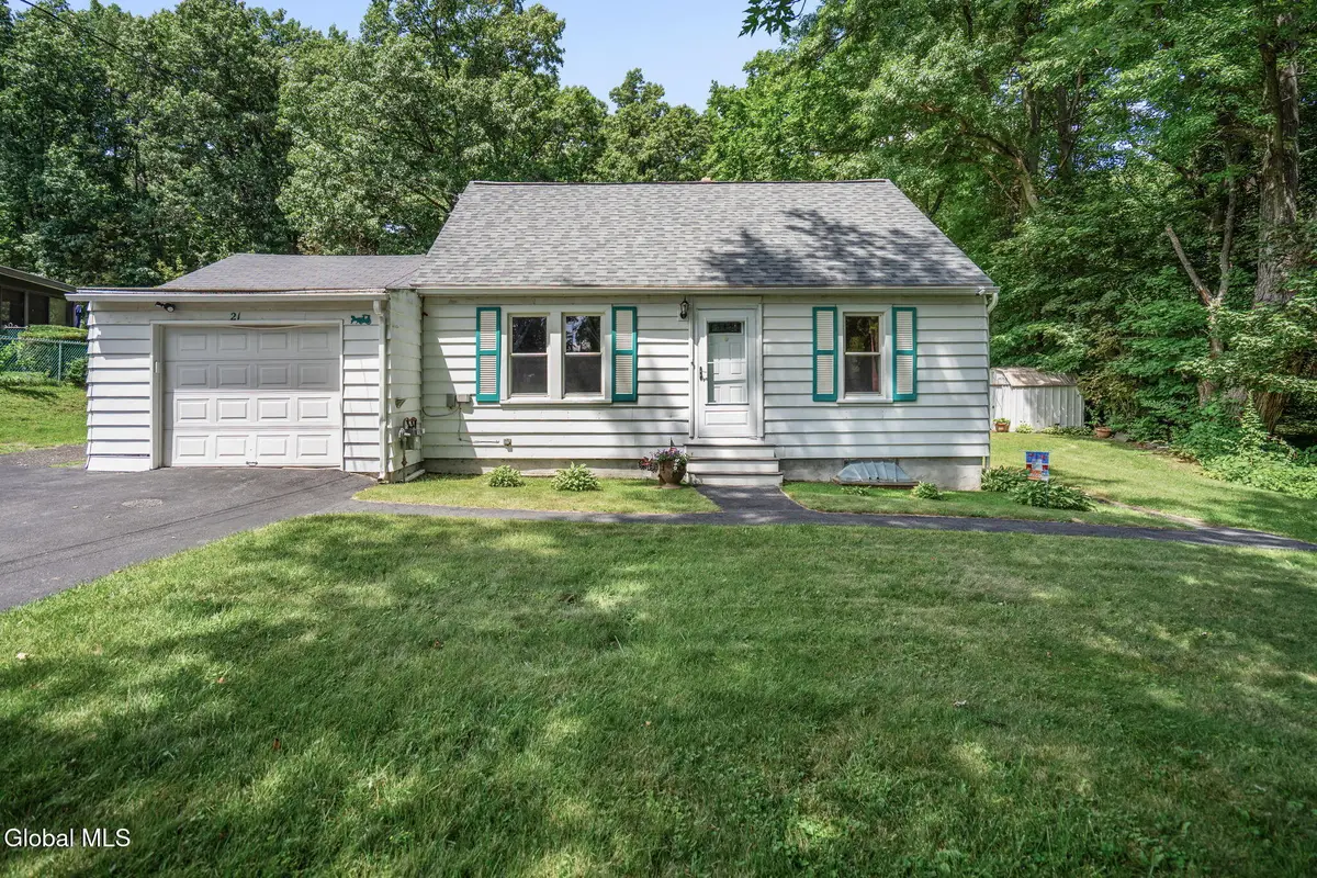 21 Jay Street, Waterford, NY 12188 - #1